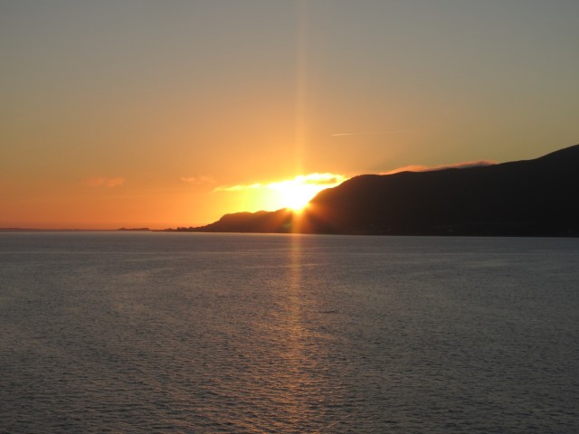 Hurtigruten_2015-06-27_23-08-3